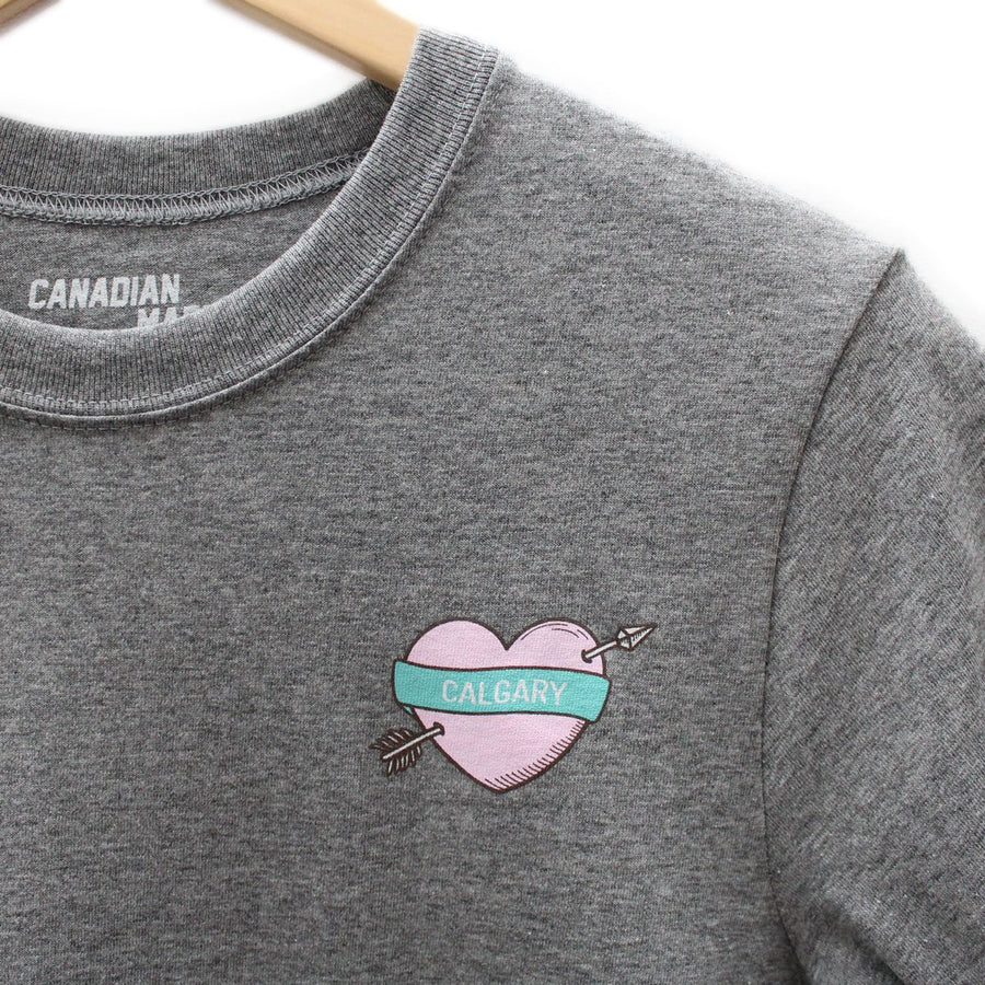 Calgary Heart and Arrow Round Hem T-Shirt - Grey