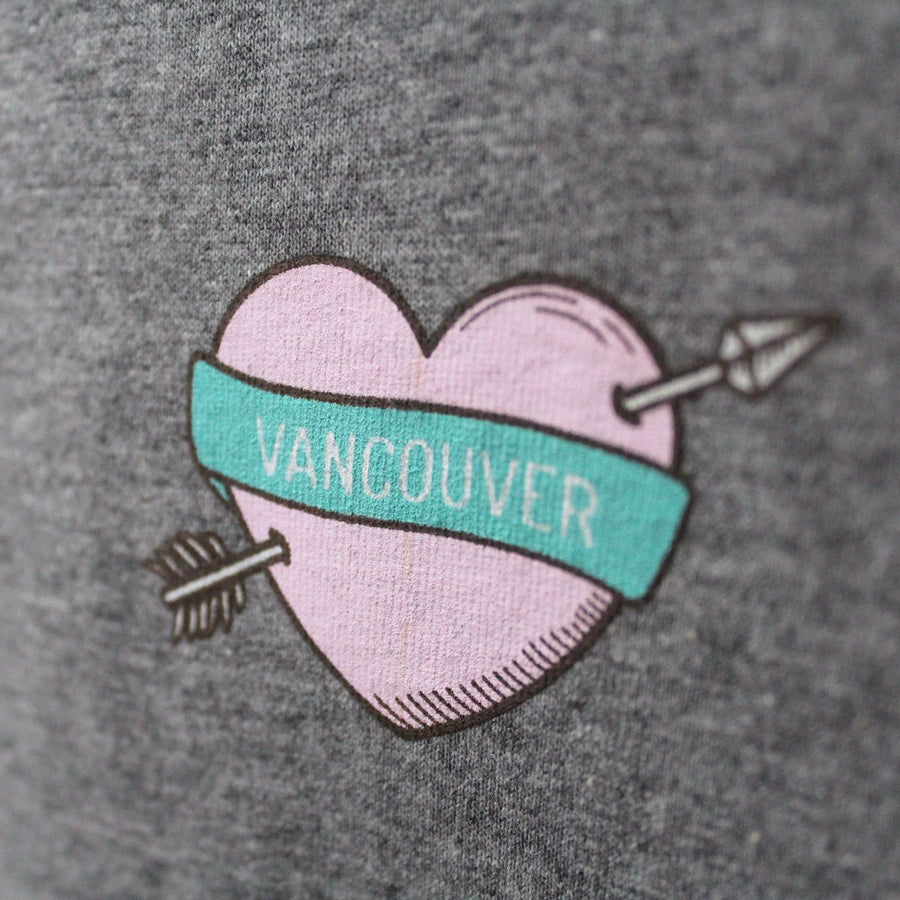 Vancouver Heart and Arrow Round Hem T-Shirt - Grey